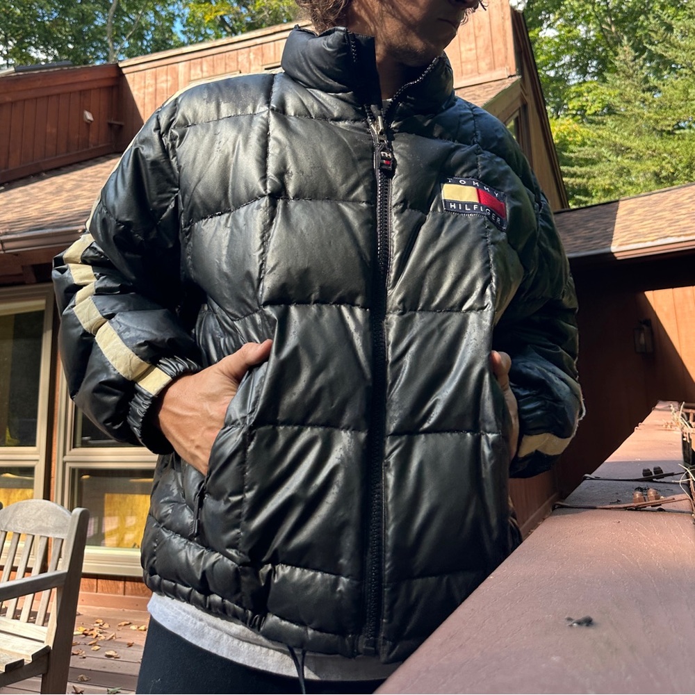 Vintage Tommy Hilfiger puffer jacket